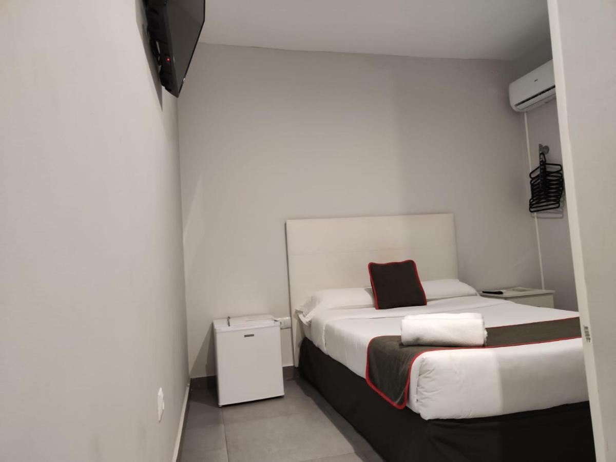 Hostal Jireh Alicante Exterior foto