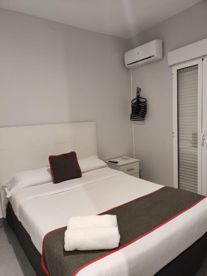 Hostal Jireh Alicante Exterior foto
